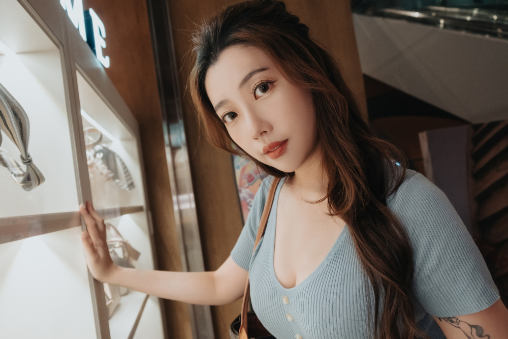 ไข่สั่น เอาหี เสียวหี เล่นควย เลียหี